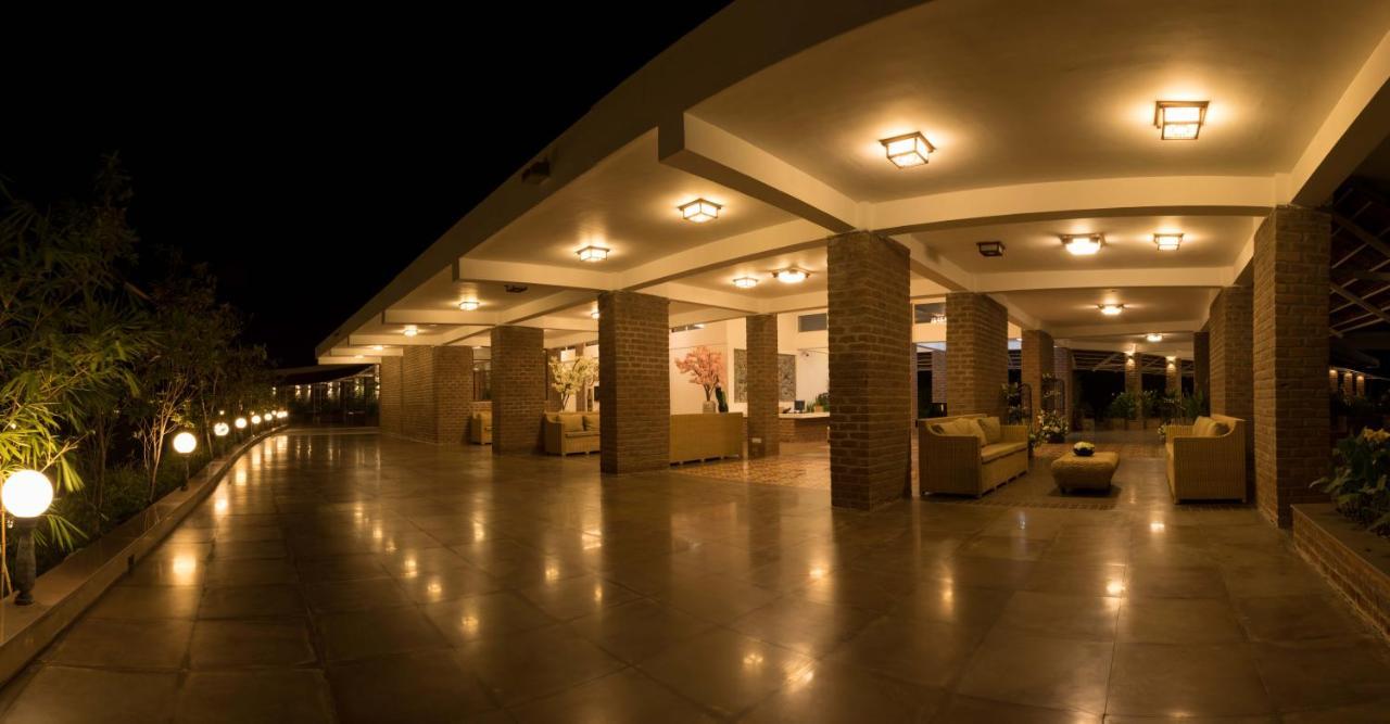 K Resort Tindivanam Esterno foto