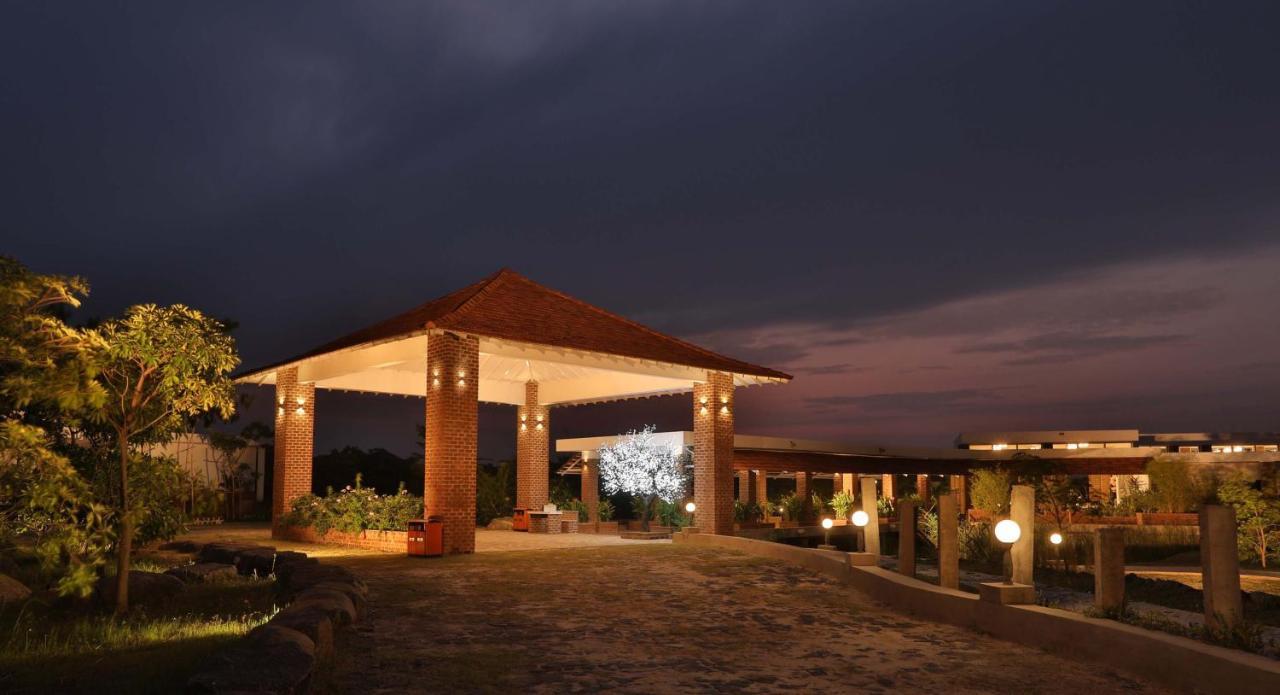 K Resort Tindivanam Esterno foto